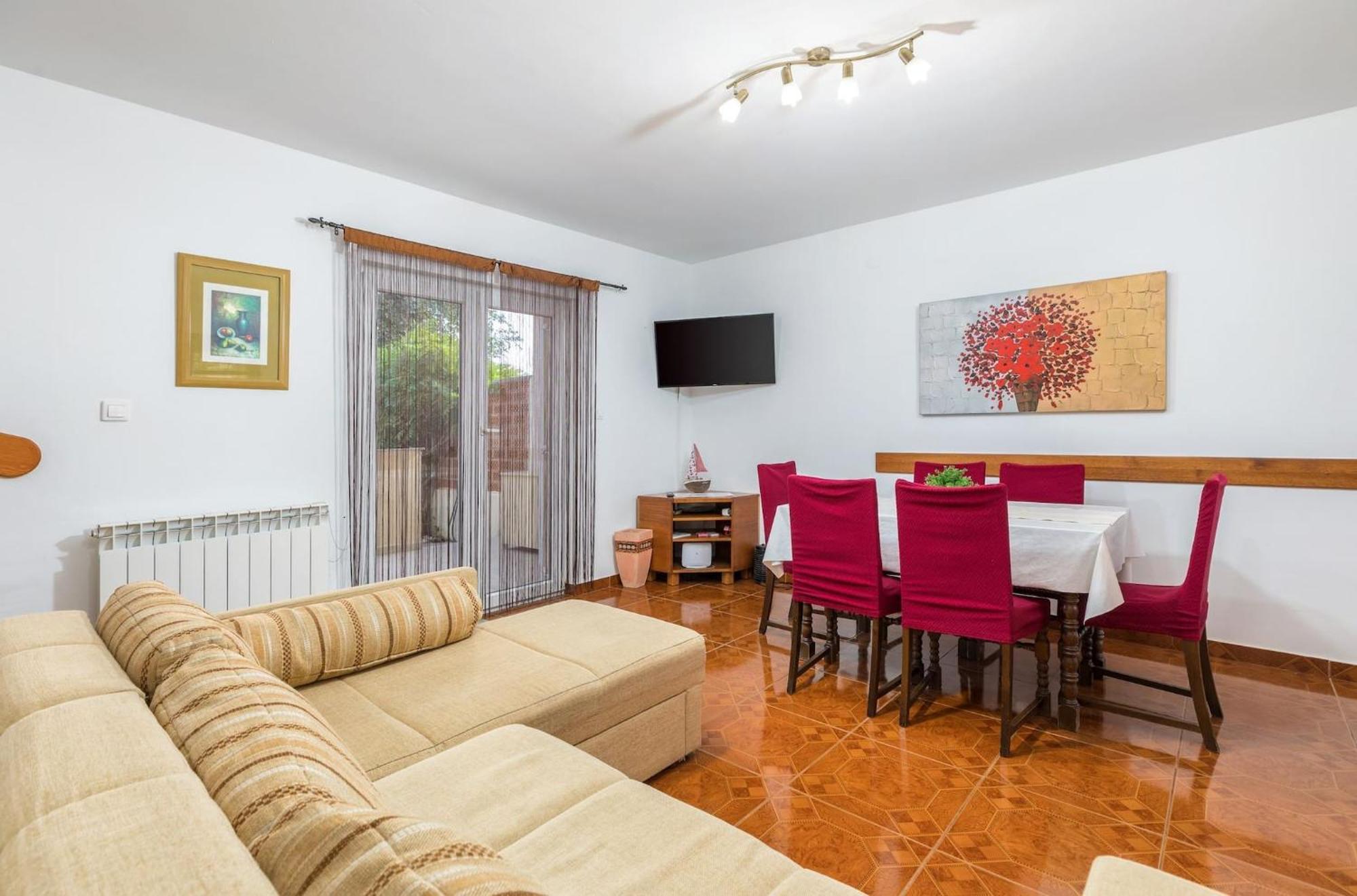 Apartment Buneta With Relaxing Outdoor Area Ližnjan Exterior foto